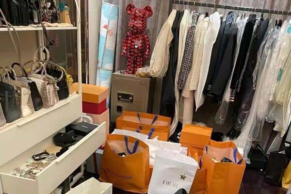 岳阳市云溪回收一线品牌衣服